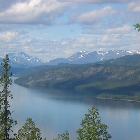 Arrenjarka Mountain Lodge Kvikkjokk Екстериор снимка