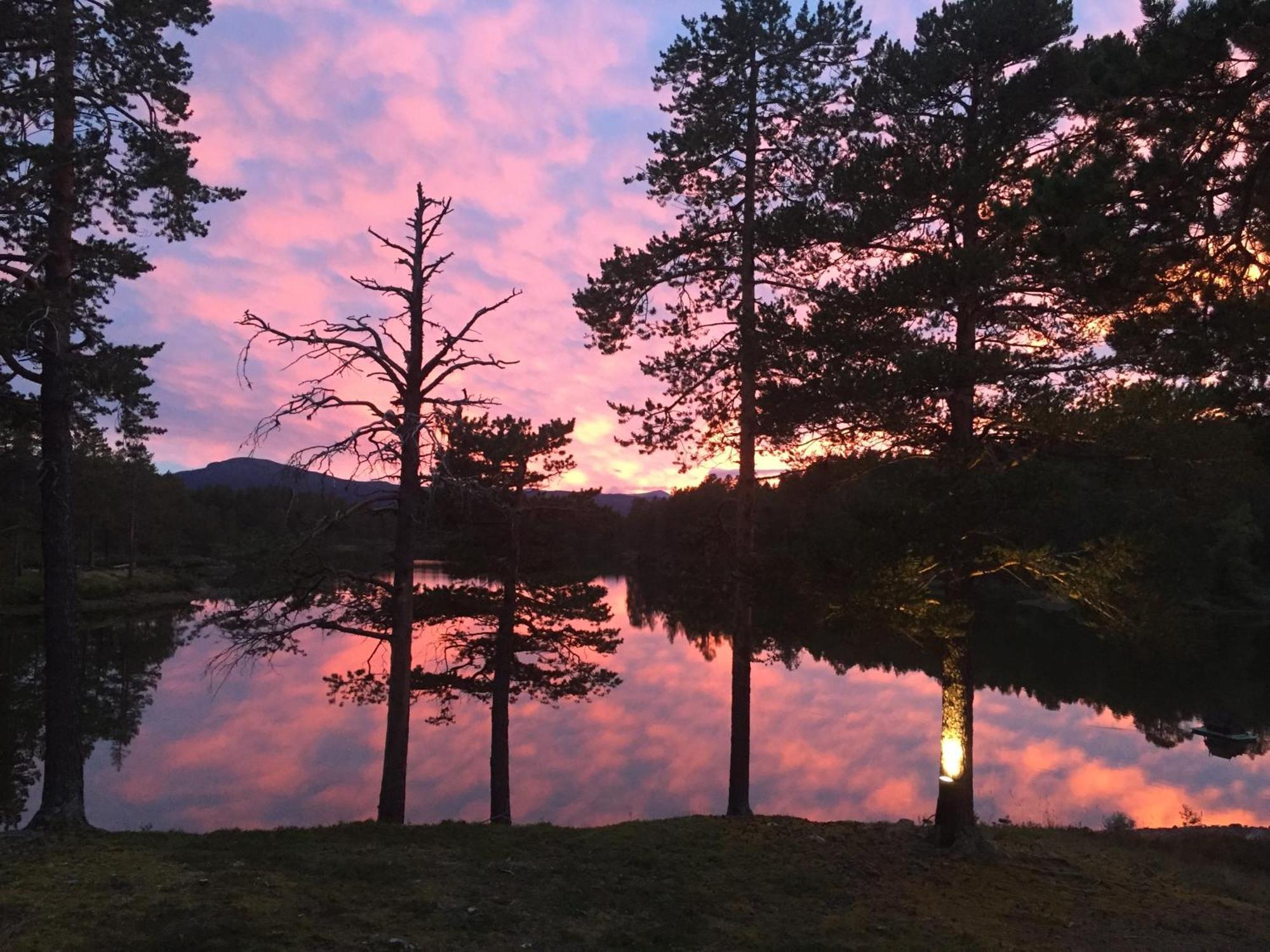 Arrenjarka Mountain Lodge Kvikkjokk Екстериор снимка